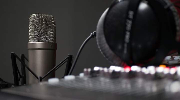 Immersive Podcasting Is Here To Stay - A Million Ads