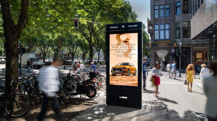 programmatic dooh sign
