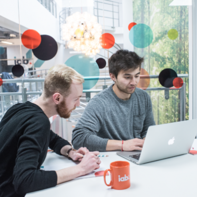 LinkedIn launches video advertising function for brands